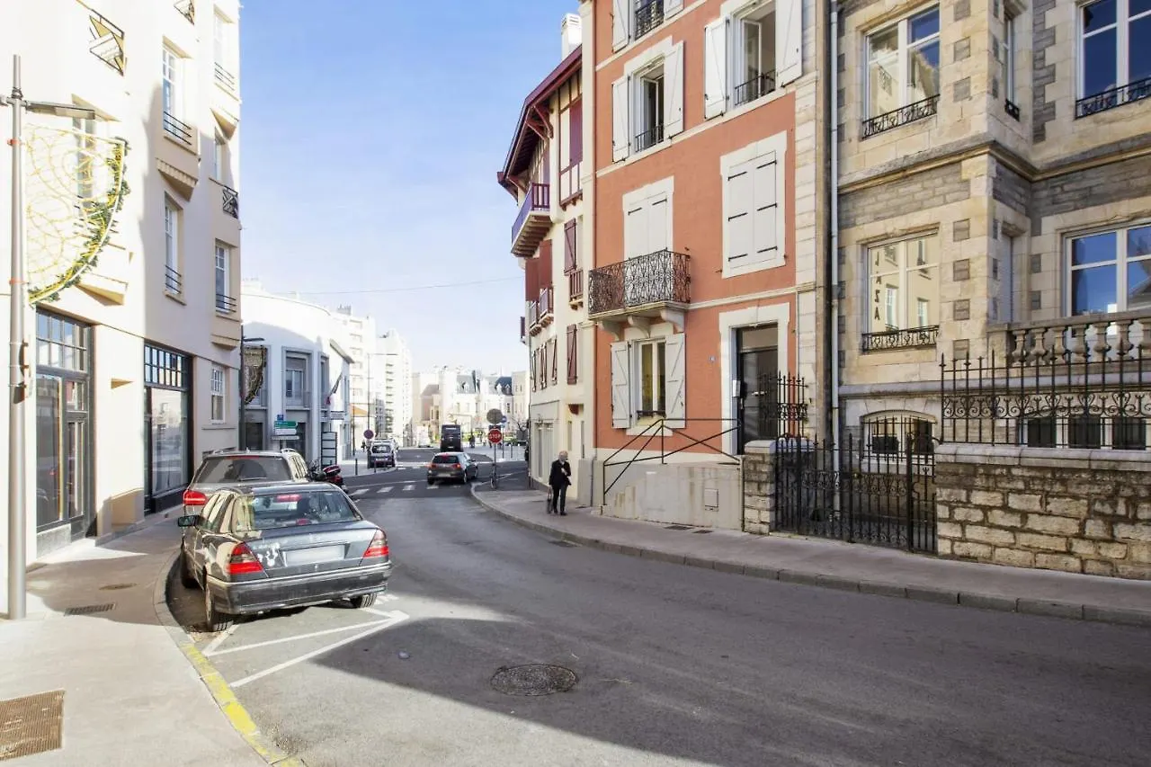 Charming 1Br At The Heart Of Biarritz 5 Min Walking To The Beach - Welkeys Apartment France